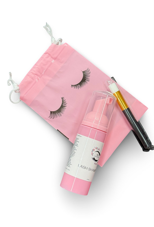 Lash shampoo